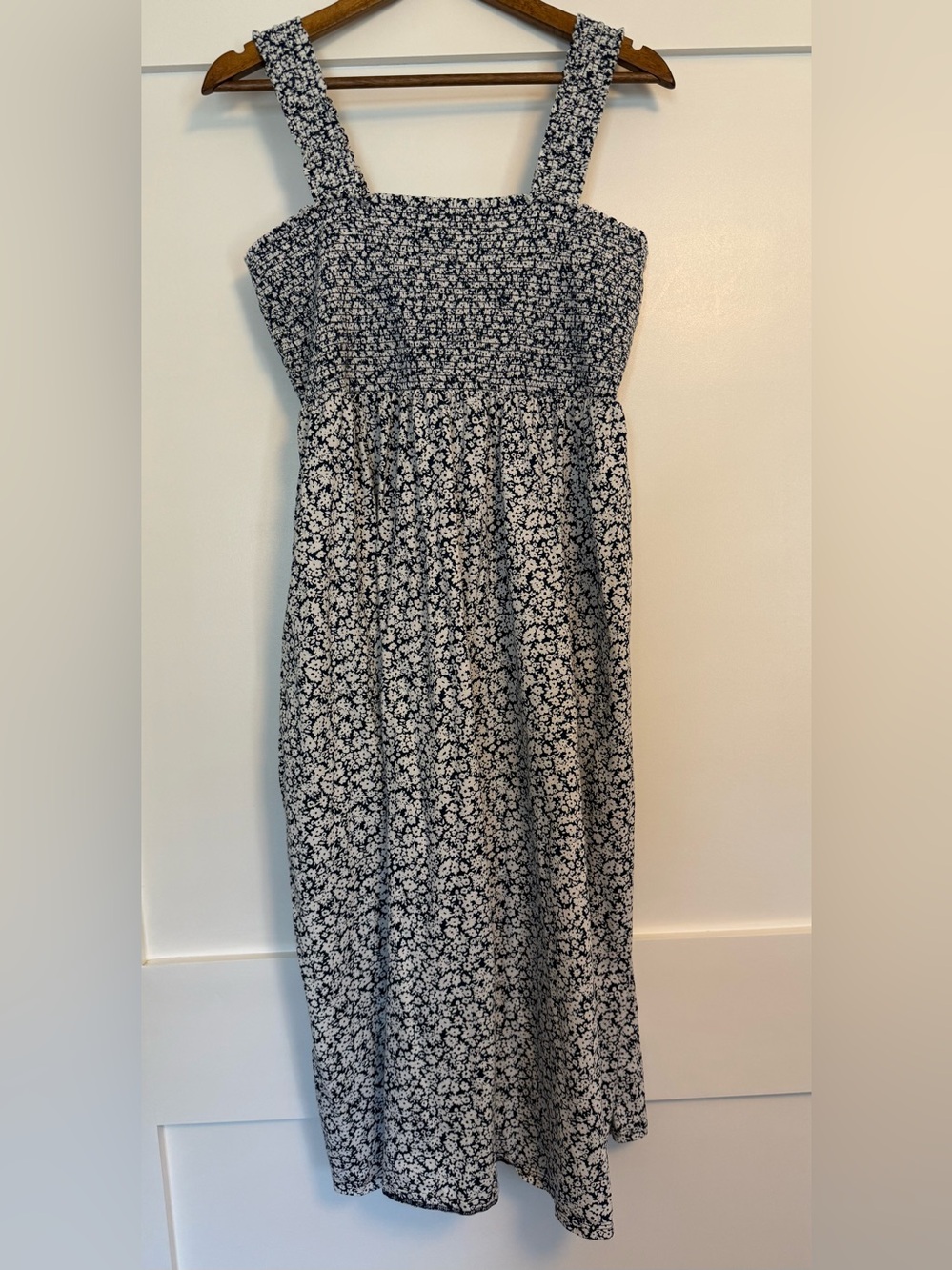 Navy and White Floral Old Navy Midi Sundress